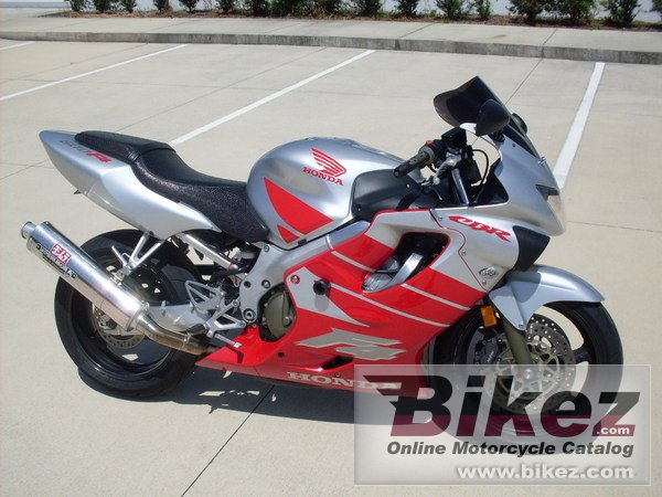 Honda CBR 600 F4