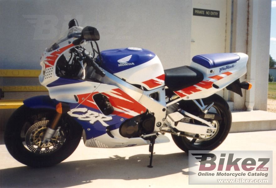 Honda CBR 900 RR