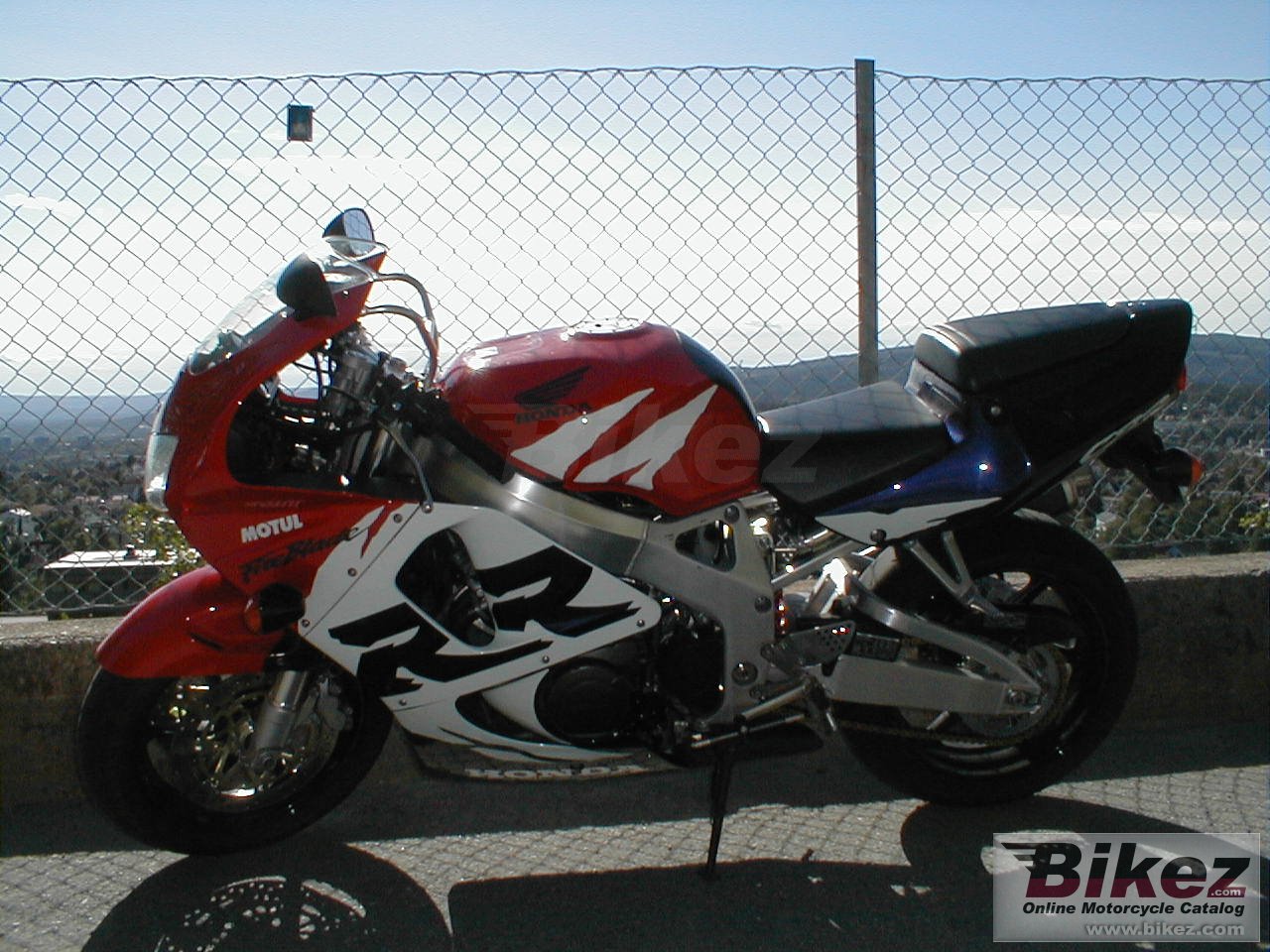 Thumbnail for Honda CBR 900 RR 1999