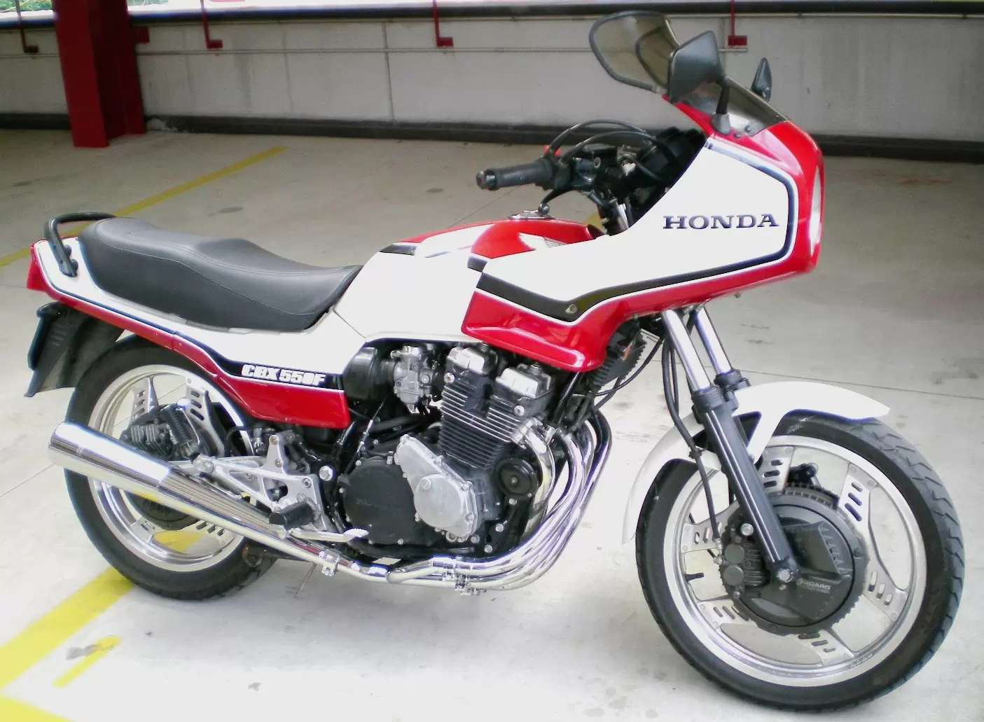 Honda CBX 550 F 2