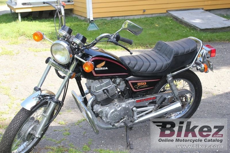 Thumbnail for Honda CM 250 C 1983