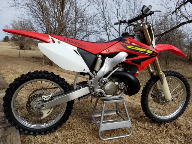 Thumbnail for Honda CR 250 R 2003