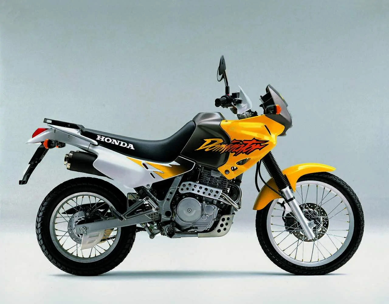 Honda NX 650 Dominator