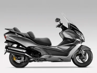 Thumbnail for Honda Silver Wing 2015