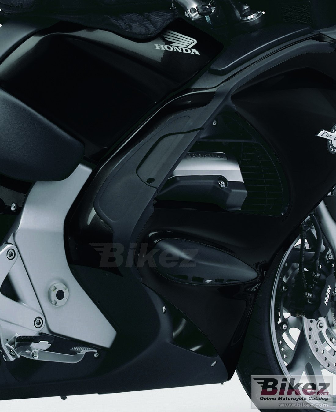 Thumbnail for Honda ST1300 ABS Pan European 2009