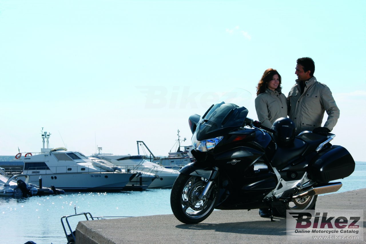 Thumbnail for Honda ST1300 Pan-European 2011