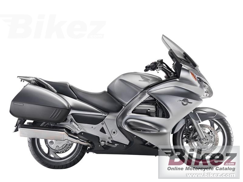 Thumbnail for Honda ST1300A Pan-European ABS 2013