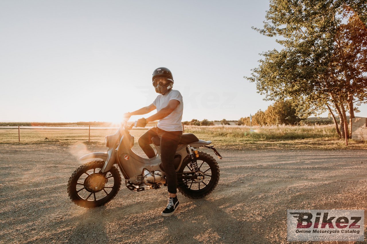 Thumbnail for Honda Super Cub 125X 2022