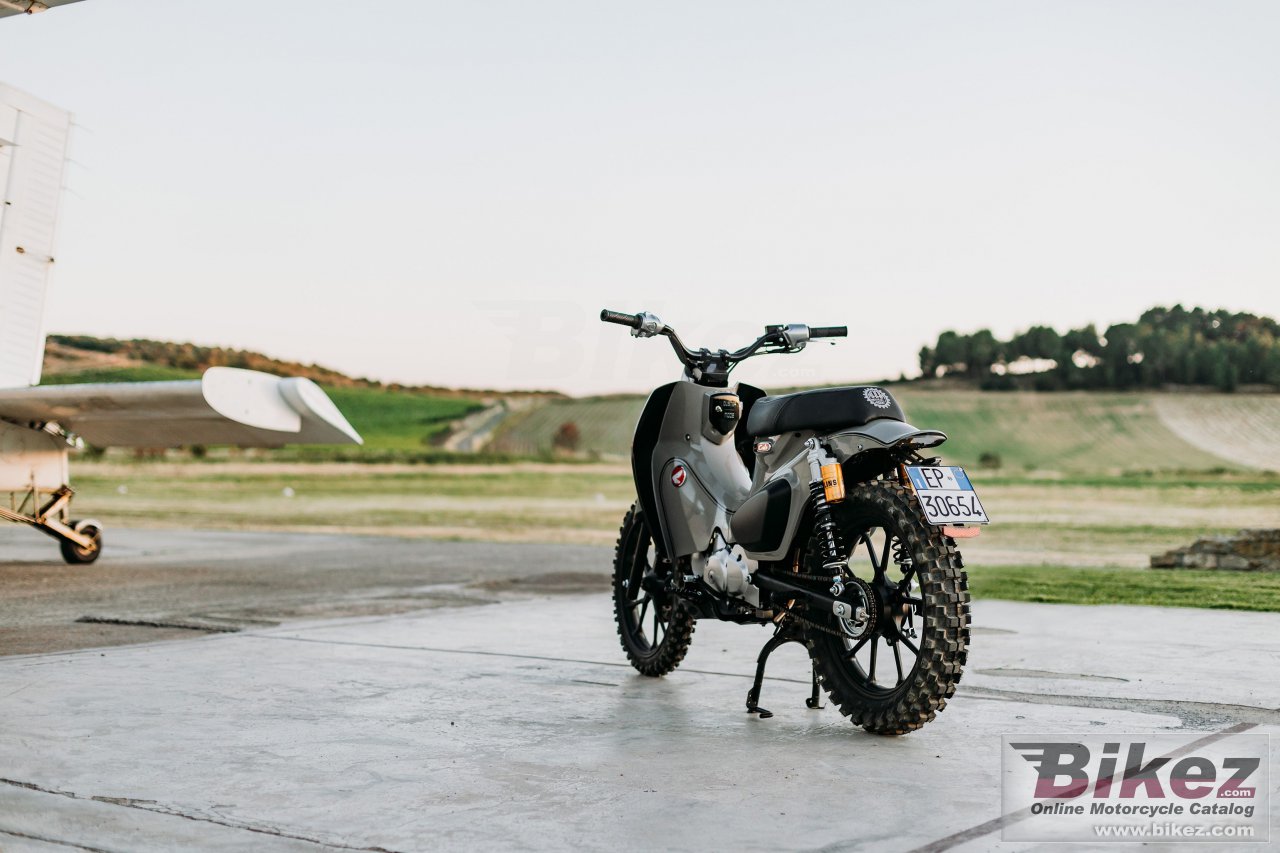 Thumbnail for Honda Super Cub 125X 2022