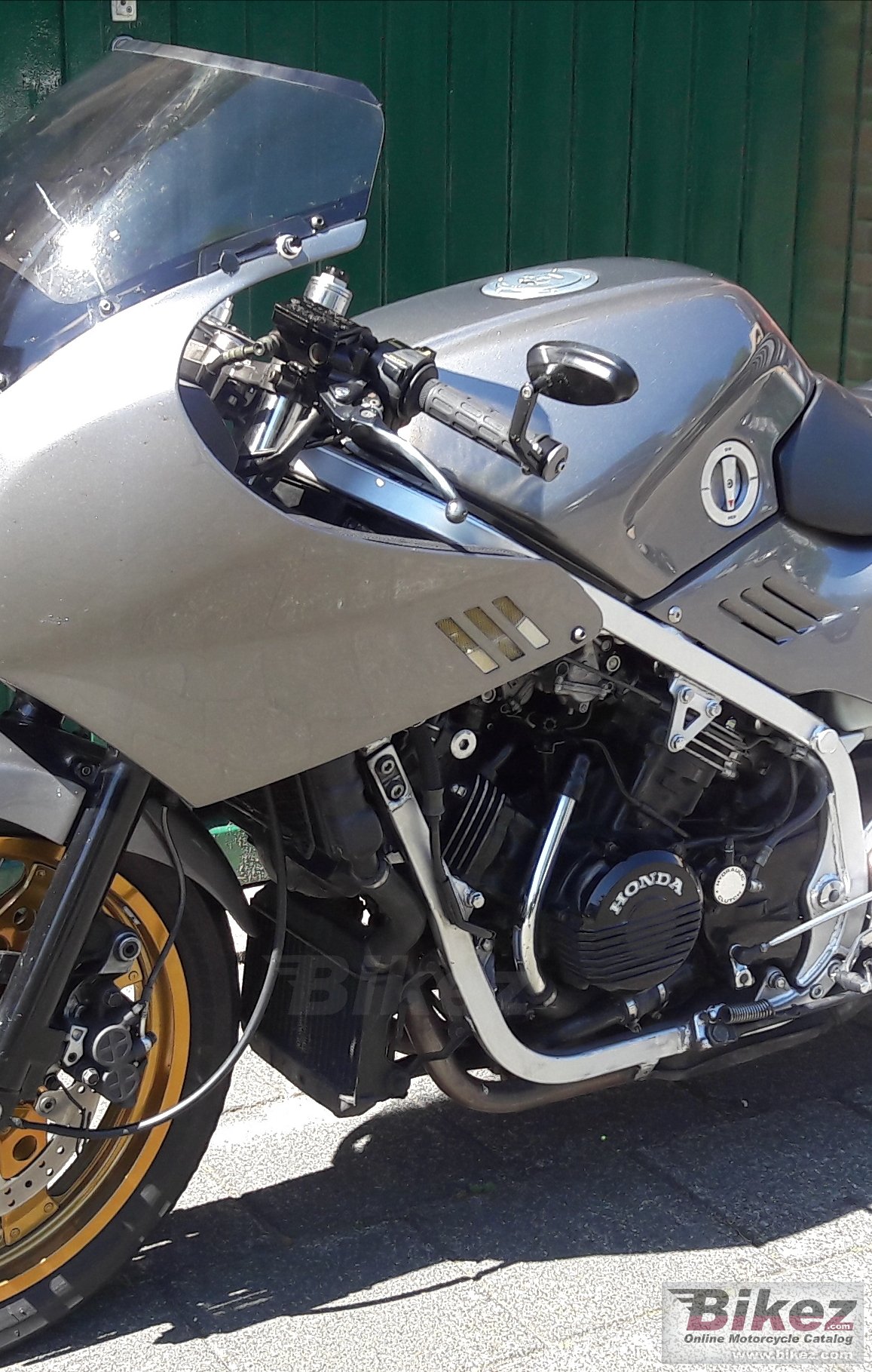 Thumbnail for Honda VF 1000 F 2 1985