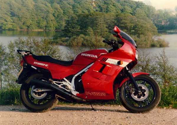 Honda VF 1000 F 2
