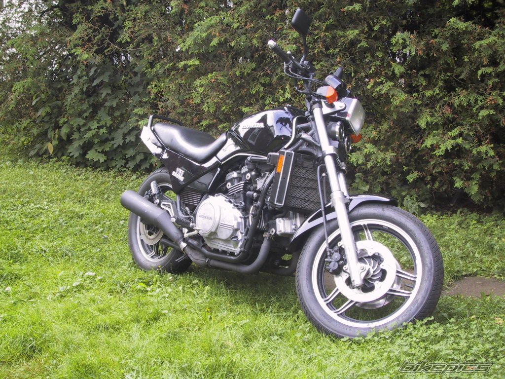 Thumbnail for Honda VF 1100 S Sabre V65 1984