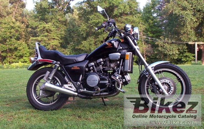 Thumbnail for Honda VF 750 C 1983