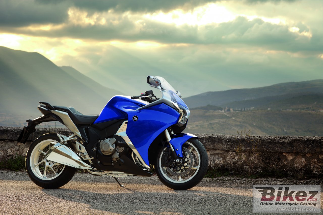 Thumbnail for Honda VFR1200FD Dual Clutch Transmission 2012