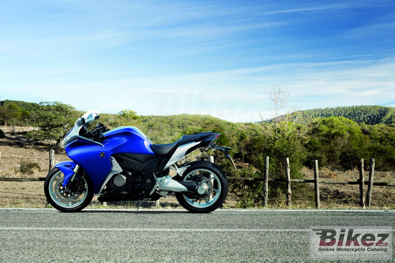 Thumbnail for Honda VFR1200FD Dual Clutch Transmission 2012