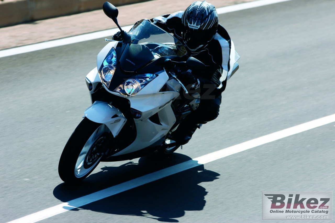 Thumbnail for Honda VFR800 2009