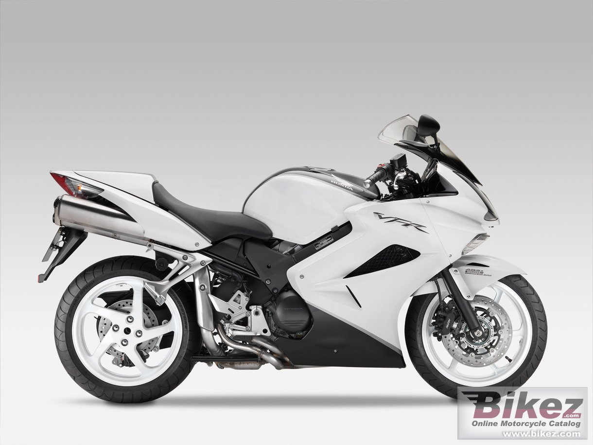 Thumbnail for Honda VFR800 2013