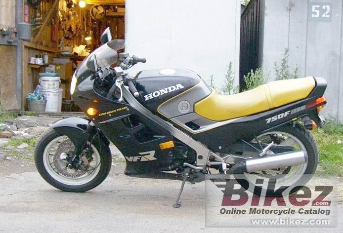 Thumbnail for Honda VFR 750 F 1986