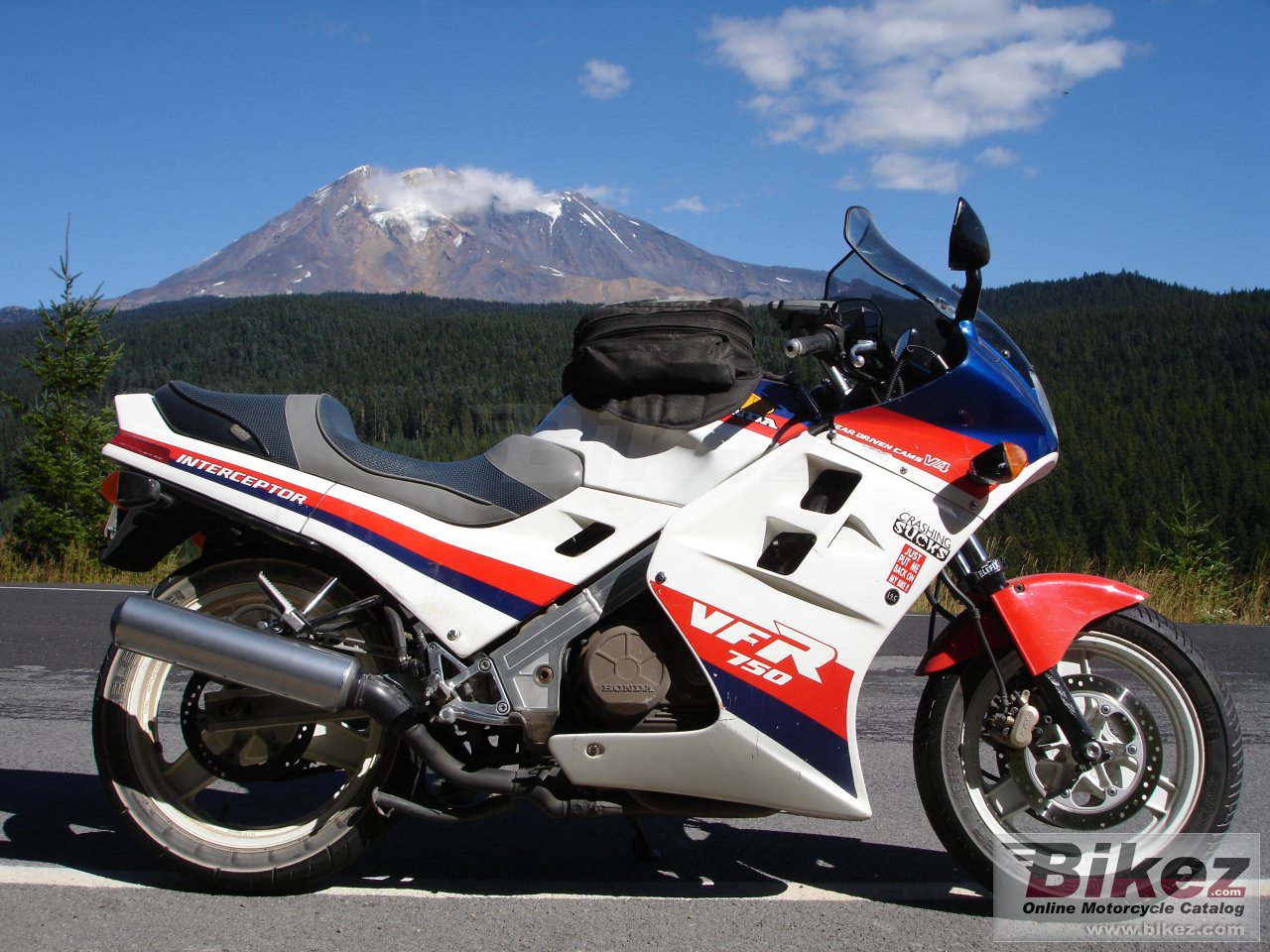 Thumbnail for Honda VFR 750 F 1986