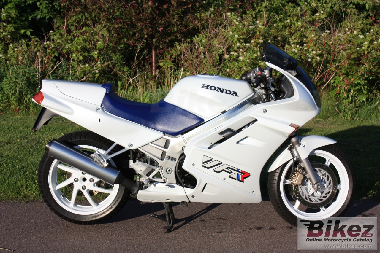 Thumbnail for Honda VFR 750 F 1990