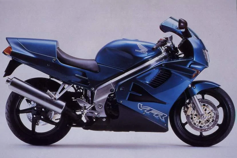 Thumbnail for Honda VFR 750 F 1997