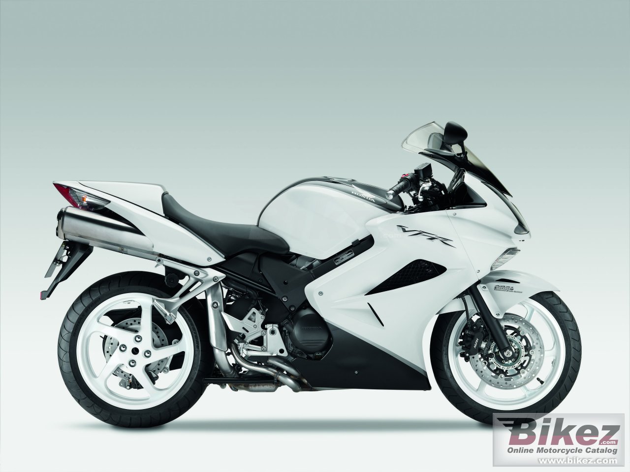Thumbnail for Honda VFR 800 2011