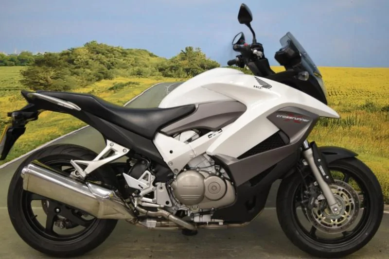 Thumbnail for Honda VFR 800 2011