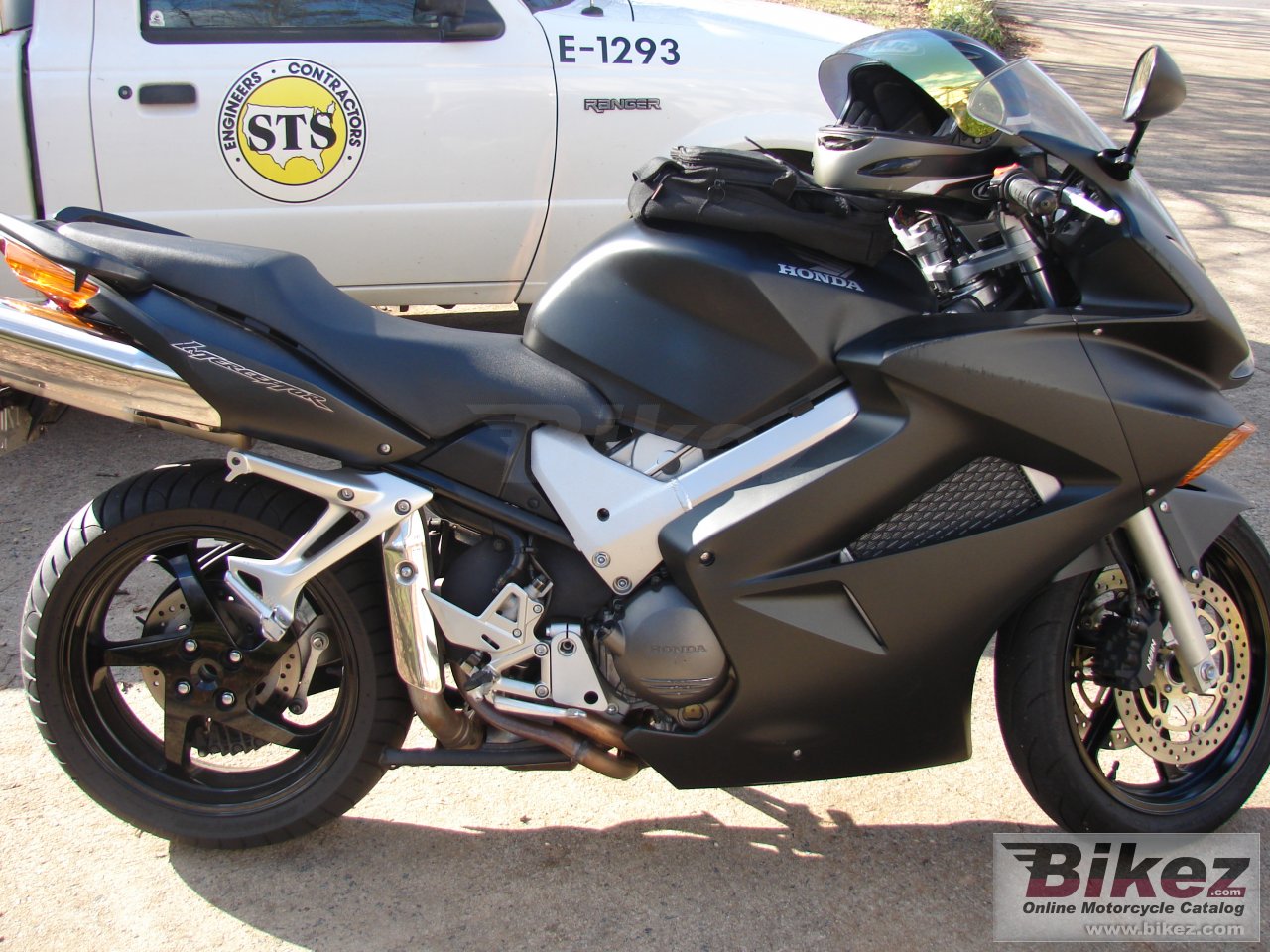 Thumbnail for Honda VFR 800 FI Interceptor 2004