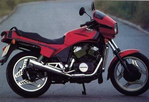Honda VT 500 E