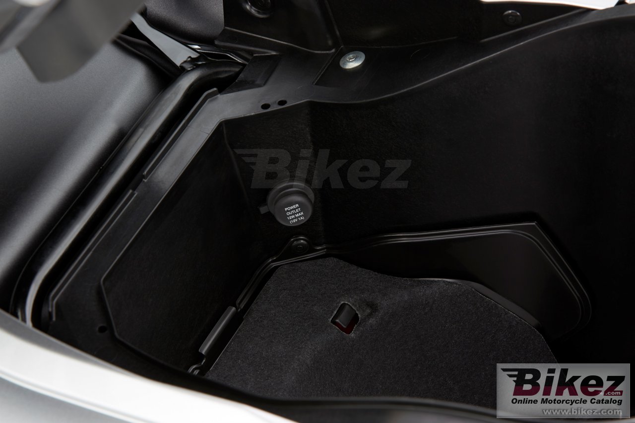 Thumbnail for Honda X-Adv 2017