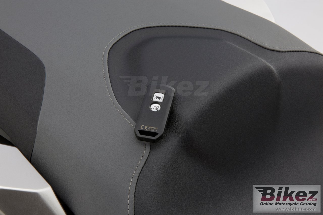 Thumbnail for Honda X-Adv 2017