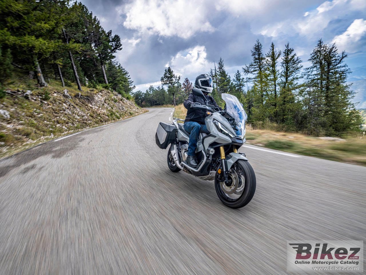 Thumbnail for Honda X-Adv 2021