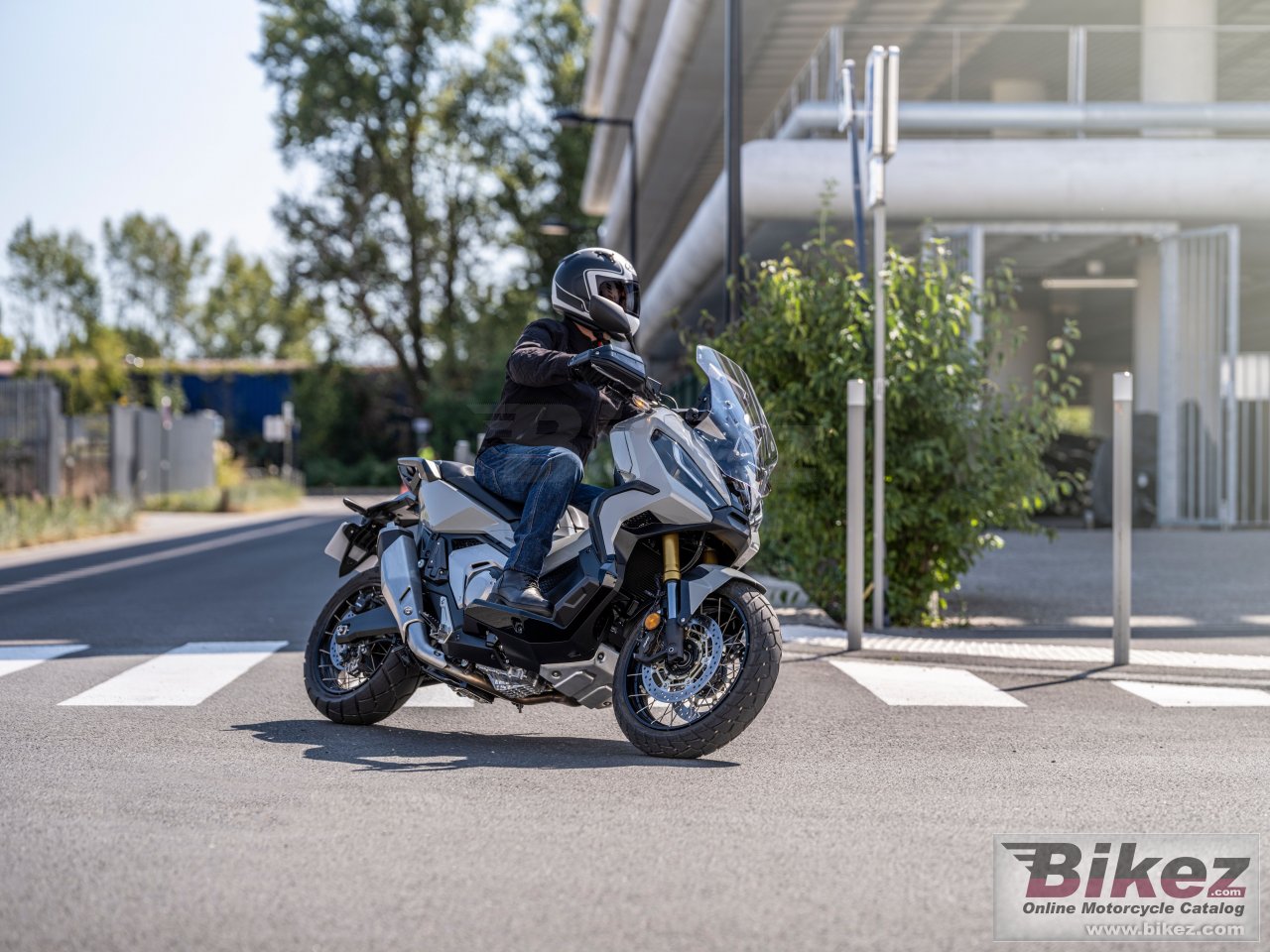 Thumbnail for Honda X-Adv 2021