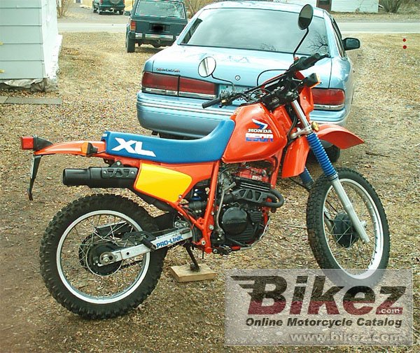 Honda XL 250 R (reduced effect)
