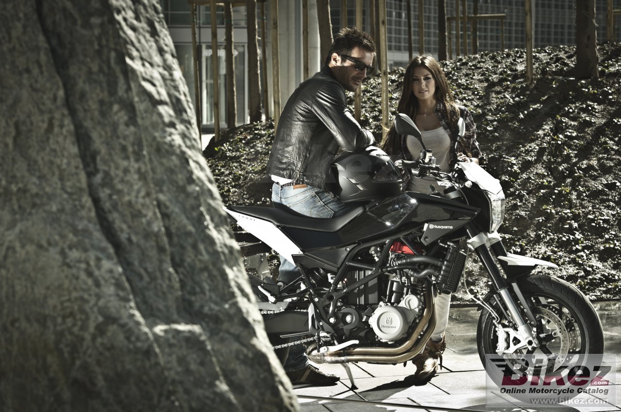 Thumbnail for Husqvarna Nuda 900 2012