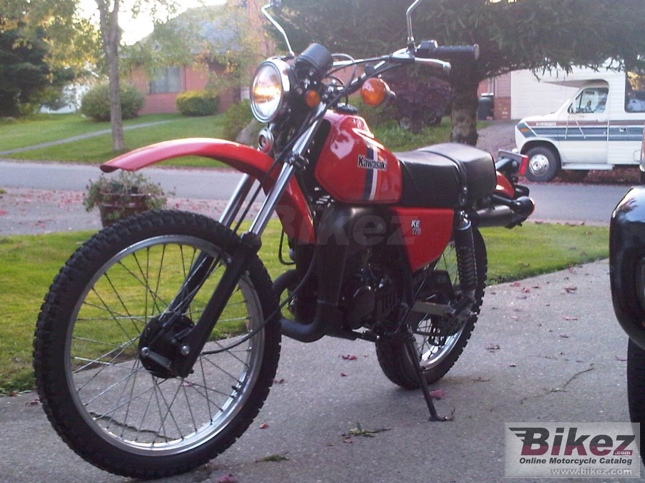 Thumbnail for Kawasaki KE 175 1982