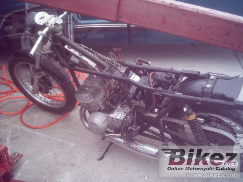 Thumbnail for Kawasaki KH 500 1975