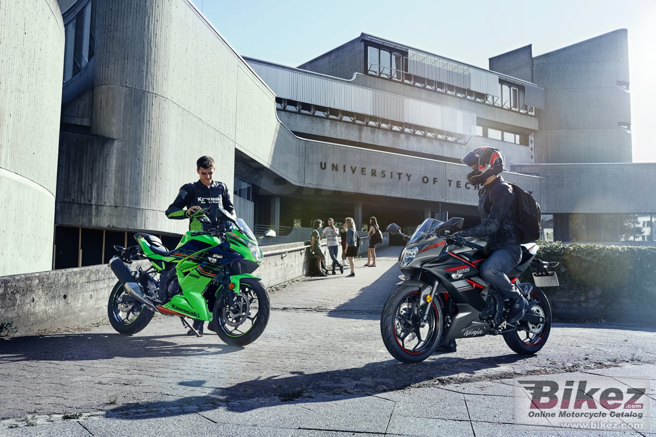 Thumbnail for Kawasaki Ninja 125 2023