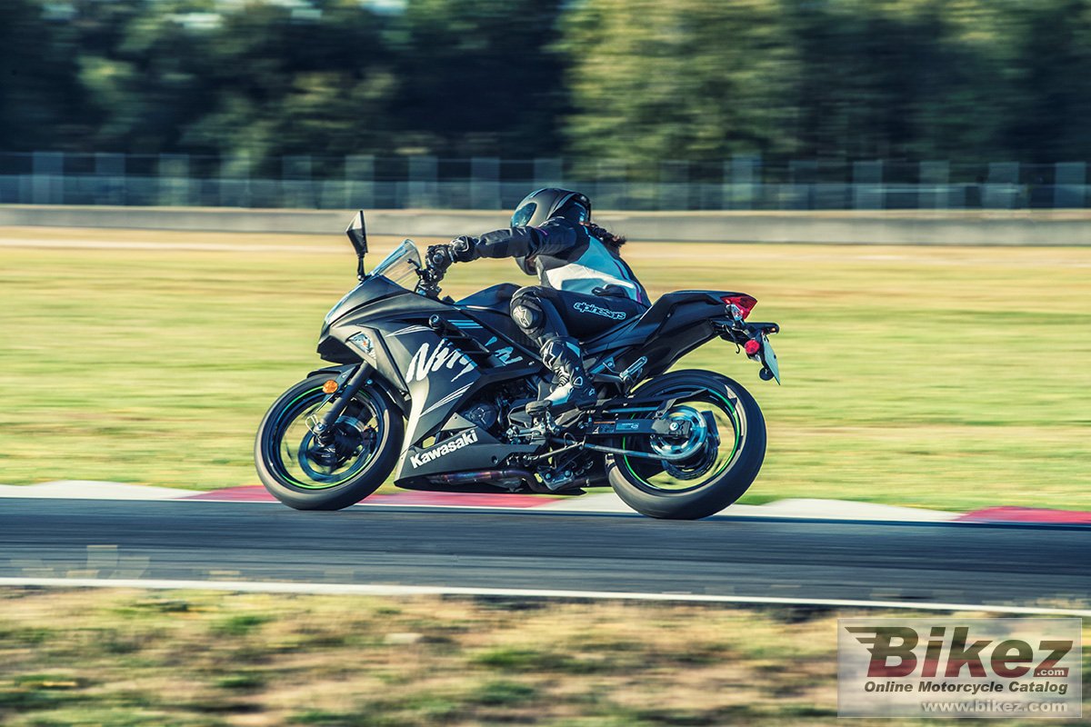 Thumbnail for Kawasaki Ninja 300 ABS Winter Test Edition 2017