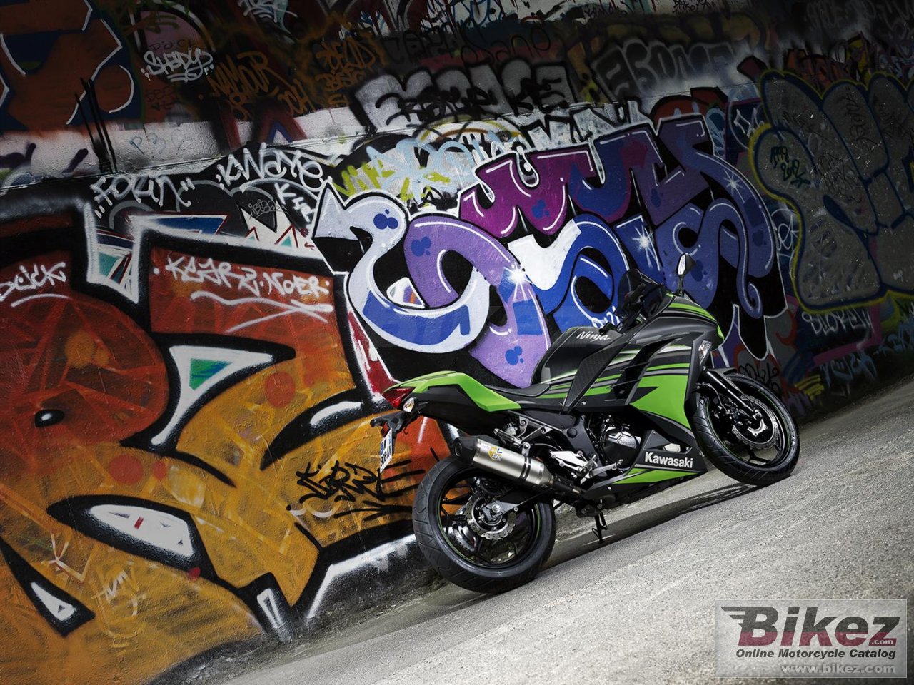 Thumbnail for Kawasaki Ninja 300 KRT Edition 2017