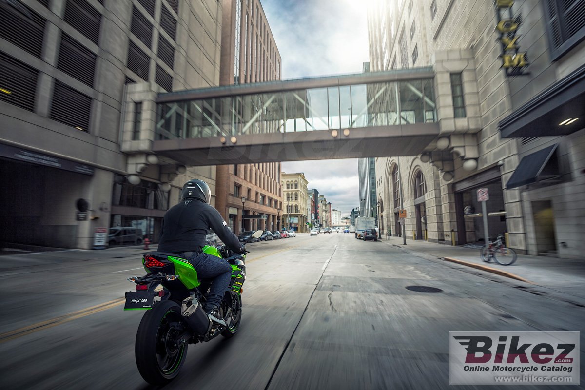 Thumbnail for Kawasaki Ninja 400 KRT Edition 2018