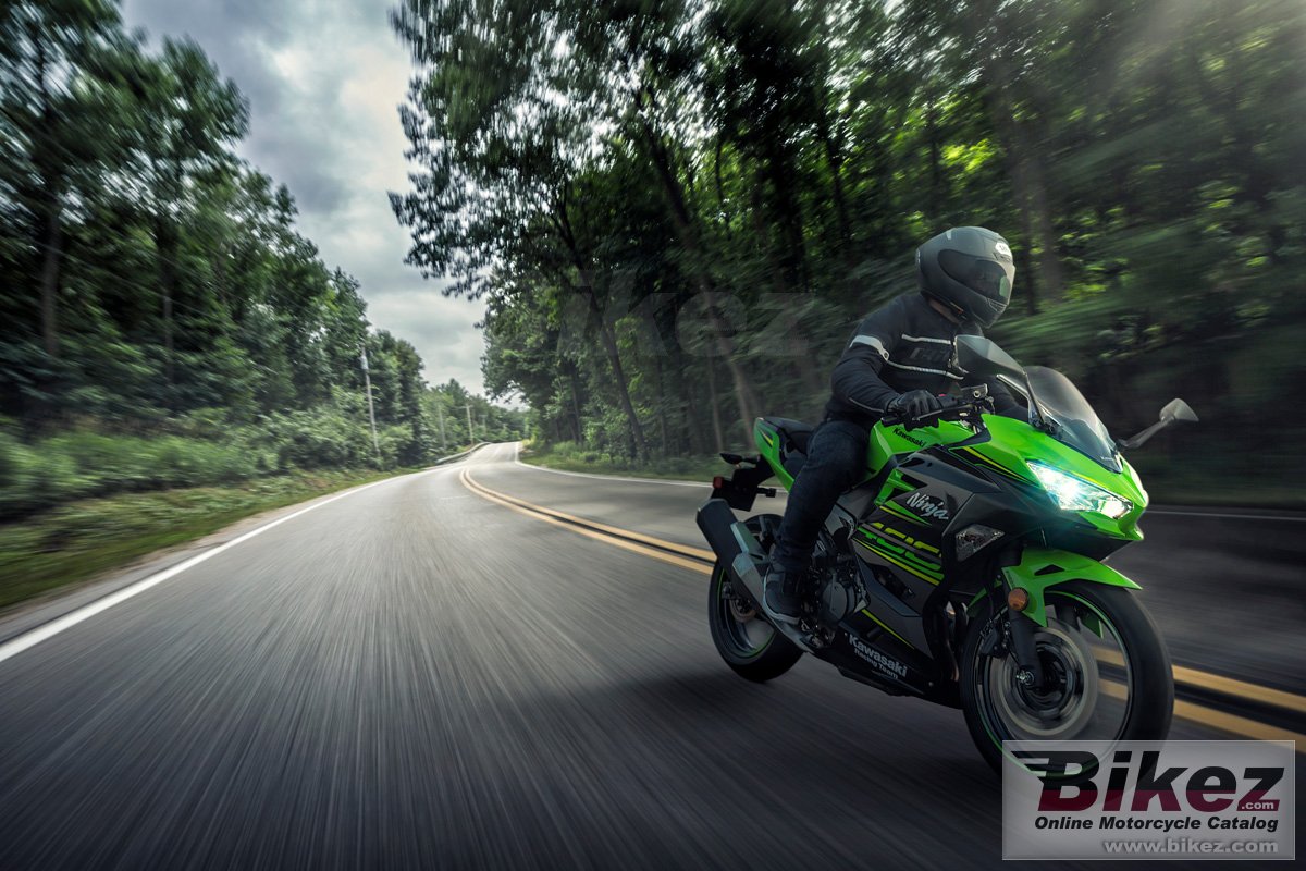 Thumbnail for Kawasaki Ninja 400 KRT Edition 2018