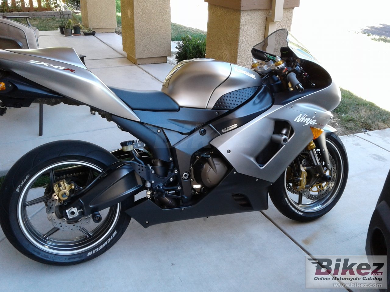 Thumbnail for Kawasaki Ninja ZX-6 R 2005