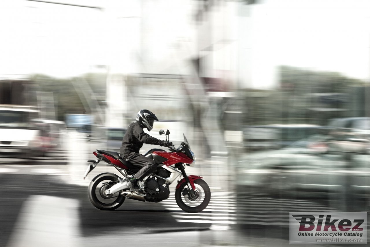 Thumbnail for Kawasaki Versys 2011