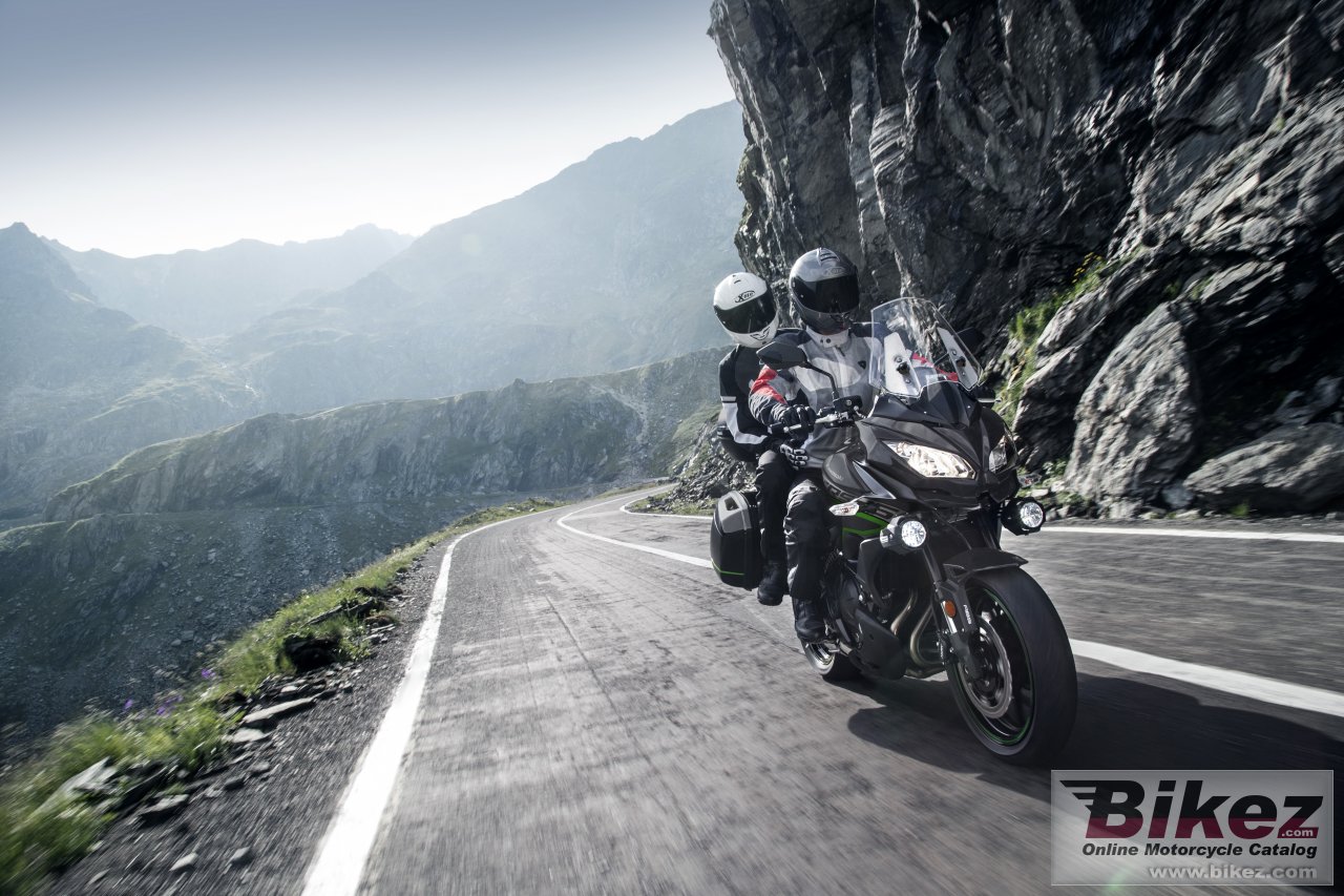 Thumbnail for Kawasaki Versys 650 2020