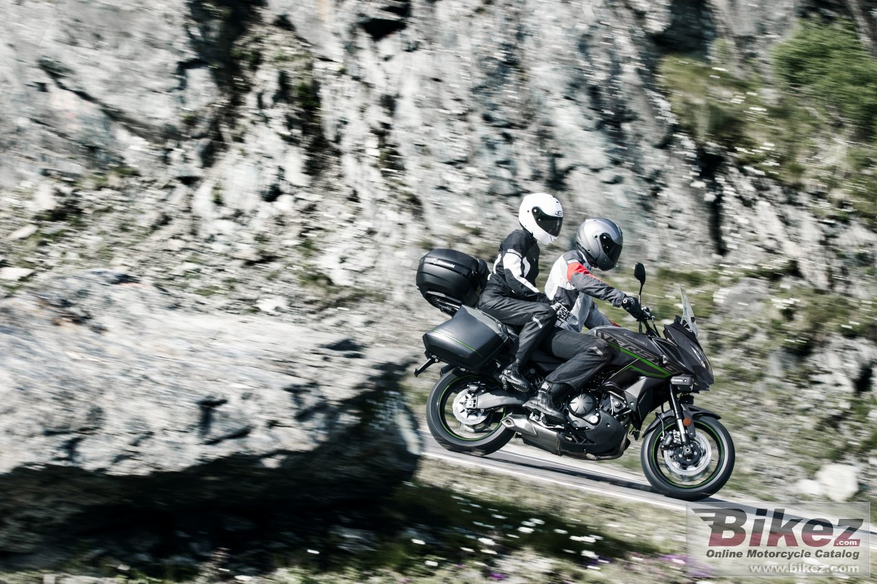 Thumbnail for Kawasaki Versys 650 2020