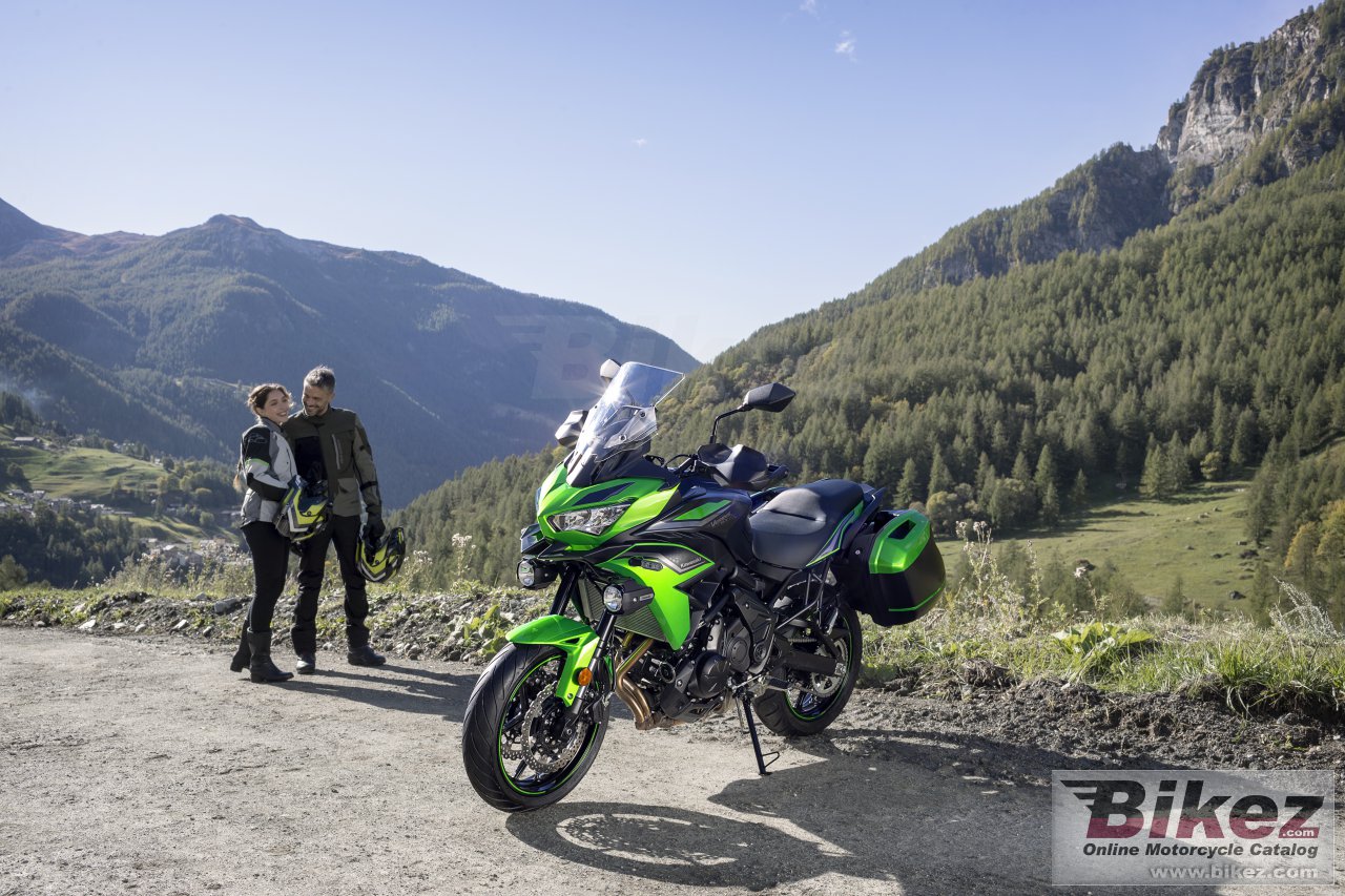 Thumbnail for Kawasaki Versys 650 2023