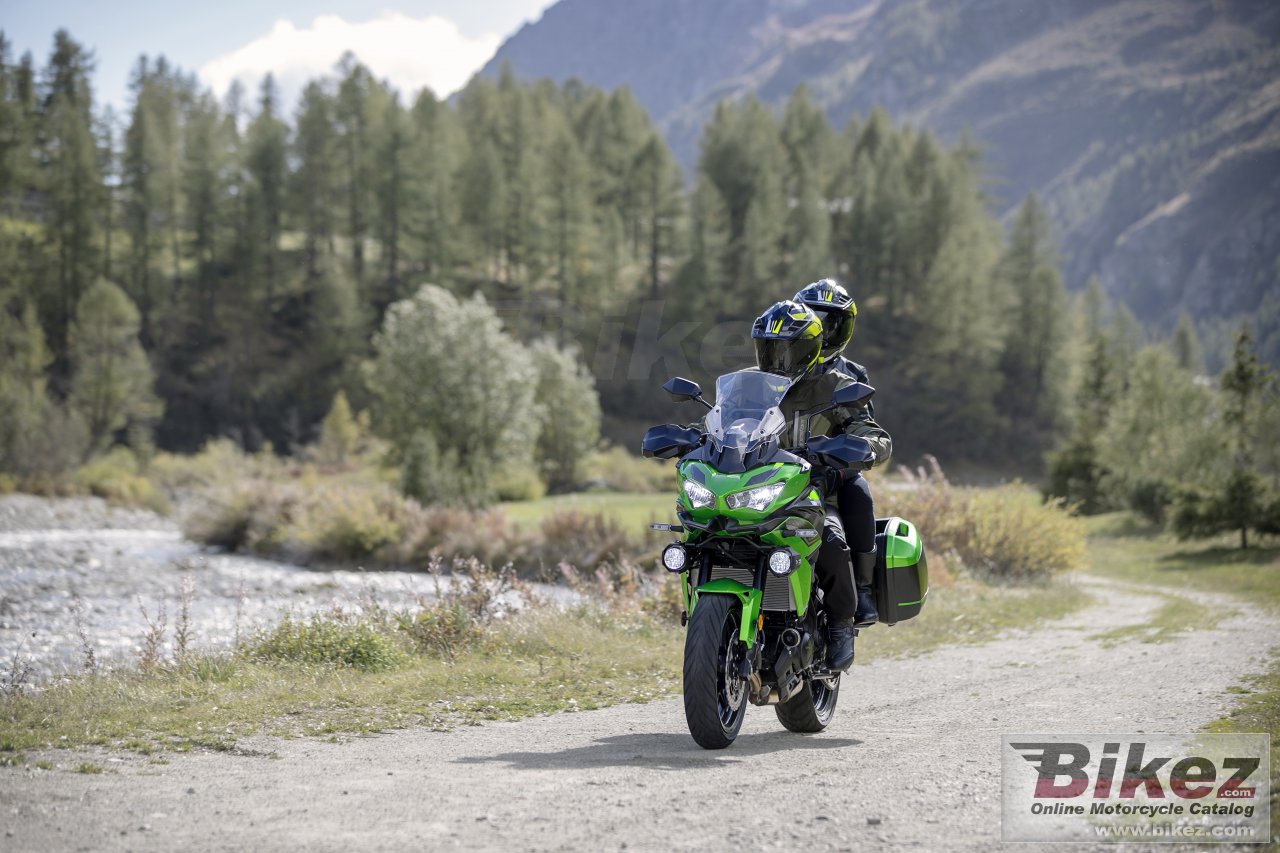 Thumbnail for Kawasaki Versys 650 2023