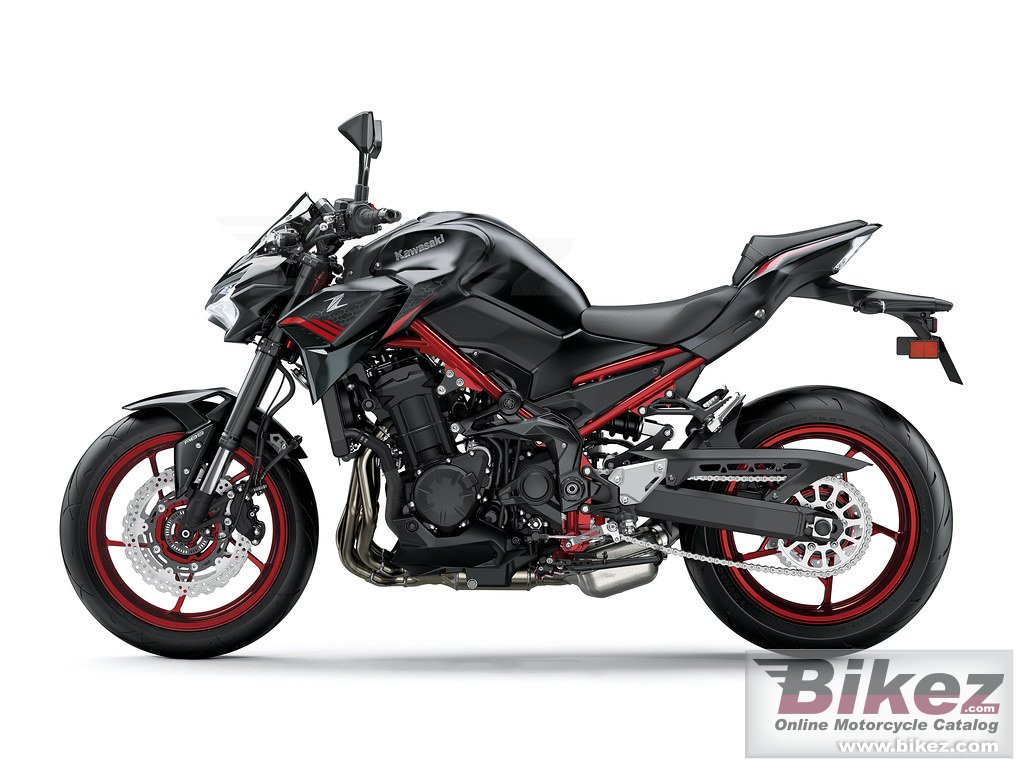 Thumbnail for Kawasaki Z900 2021