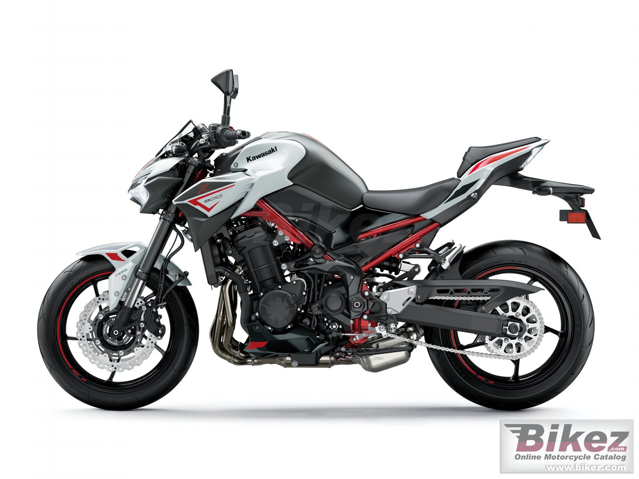 Thumbnail for Kawasaki Z900 2022